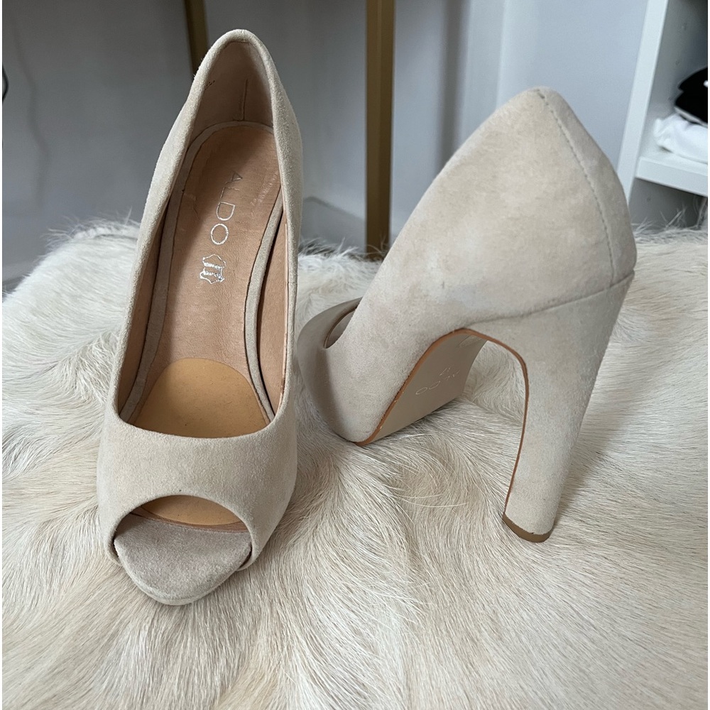 Beautiful Woman Shoes 👠